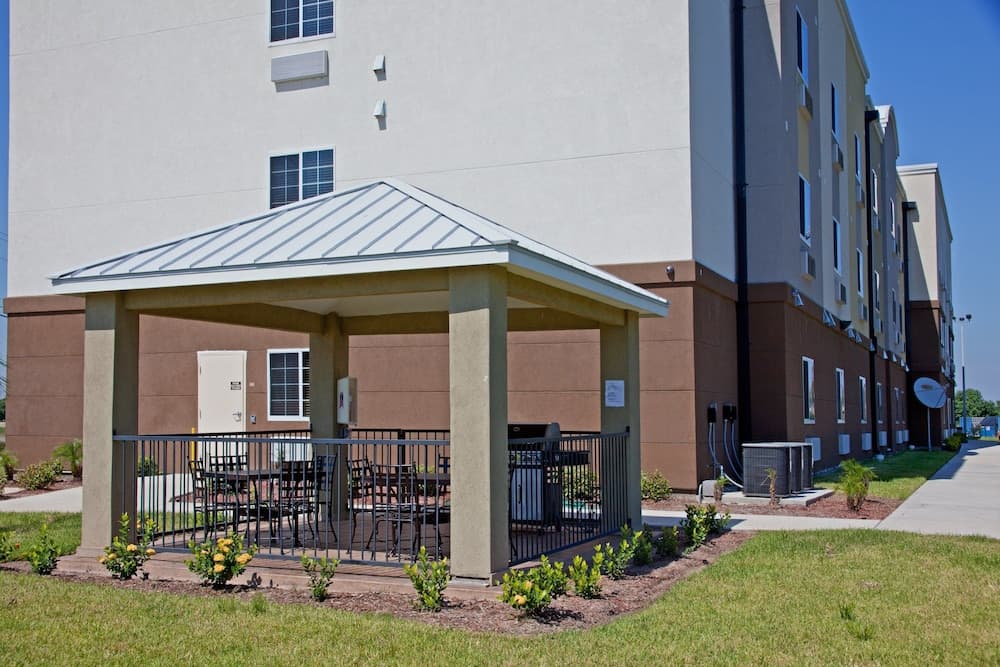 Candlewood Suites Texas City main