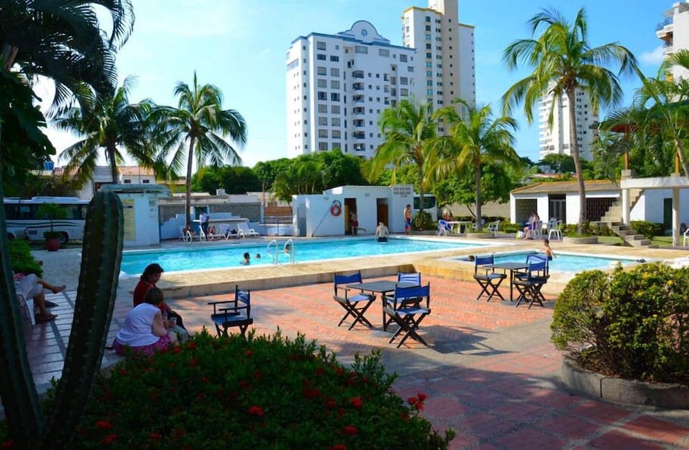 Hotel Palmarena Plaza