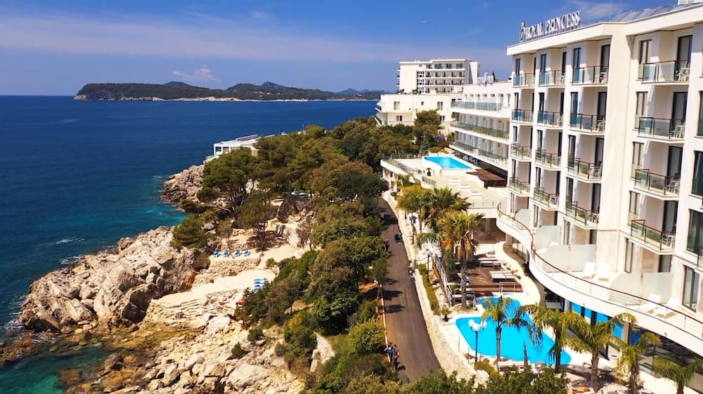 Royal Princess Hotel main