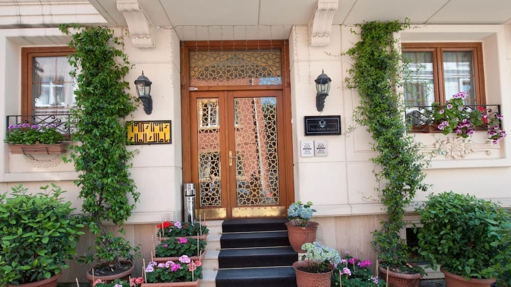 Sultans Royal Hotel main