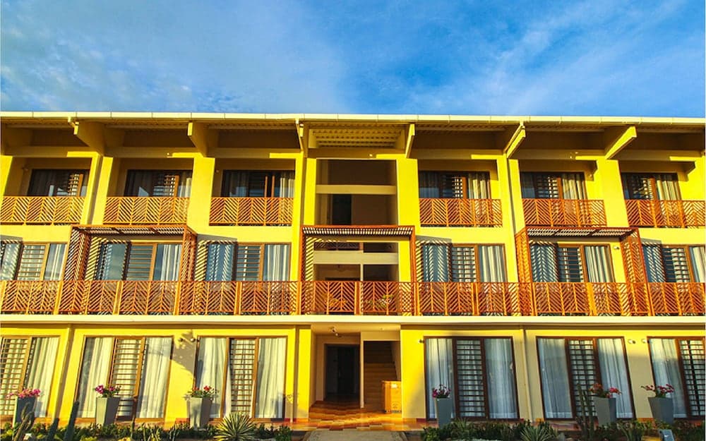 Hotel On Vacation Wayira Beach main