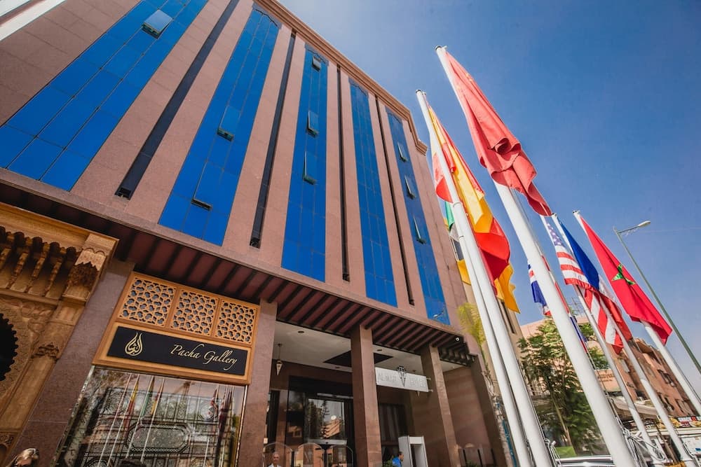 Hotel Almas main