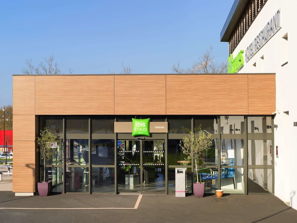 Ibis Styles Castres main