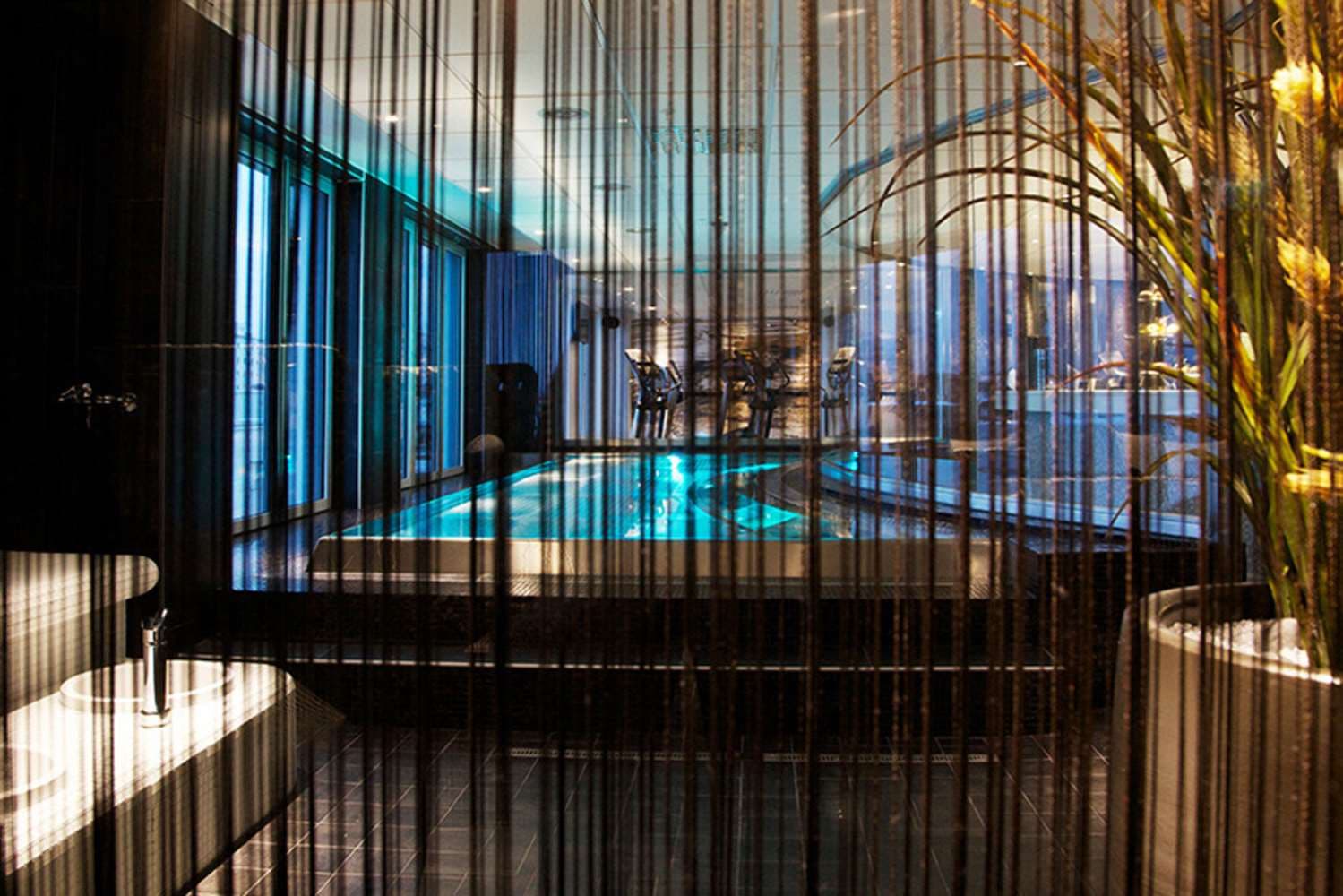 Clarion Hotel Sense main