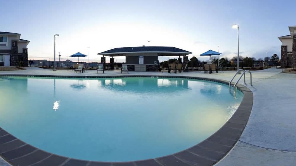 Holiday Inn Express Monticello main