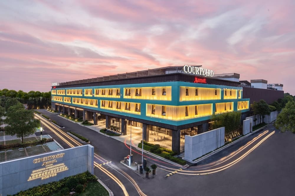 Courtyard Shanghai International Tourism And Resorts Zone main