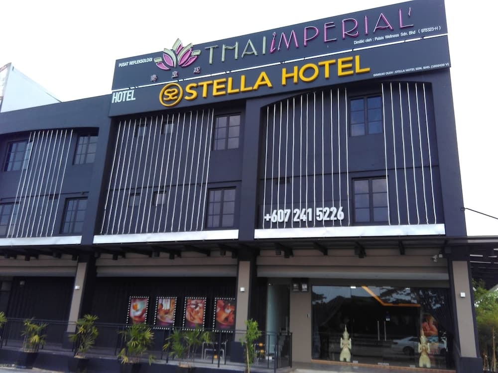 Stella Hotel main