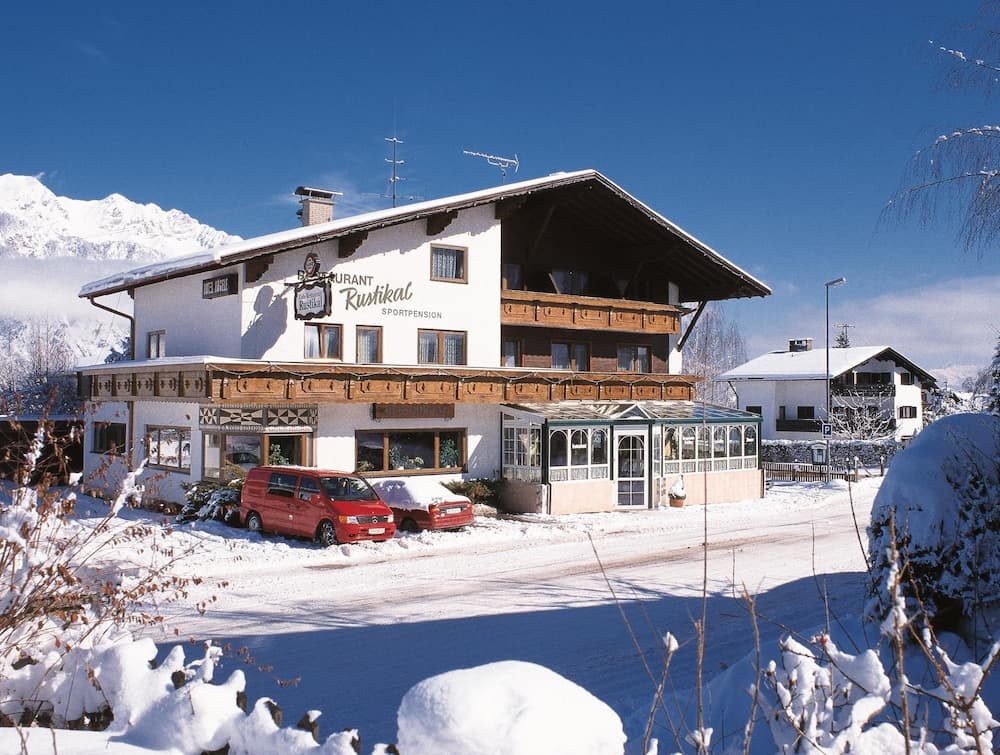 Kögele main