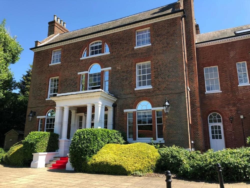 Best Western Moore Place Hotel main