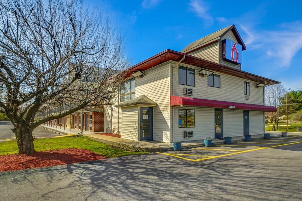 Motel 6 Carlisle, Pa - Cumberland Valley