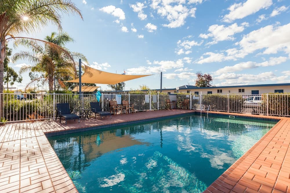 Aden Hotel Mudgee main