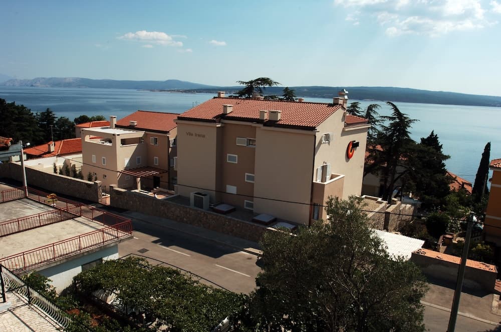 Grand Hotel Dramalj main