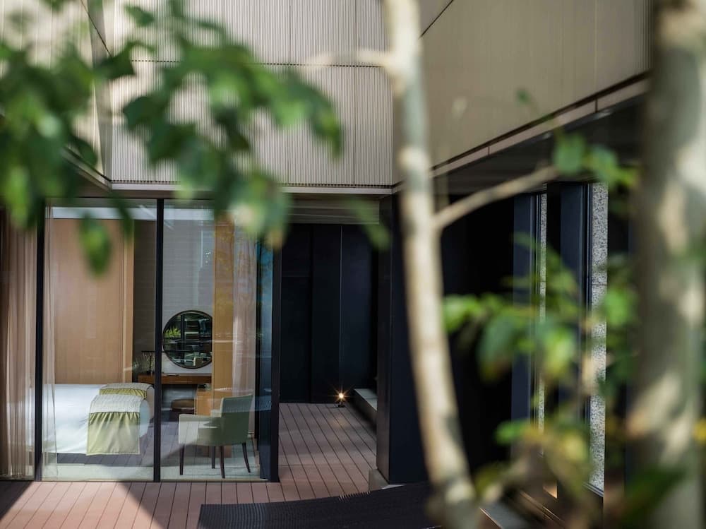 Intercontinental Hotel Osaka main