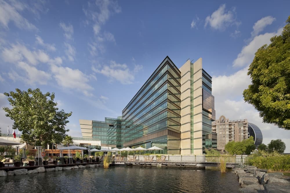 Jumeirah Creekside Hotel main