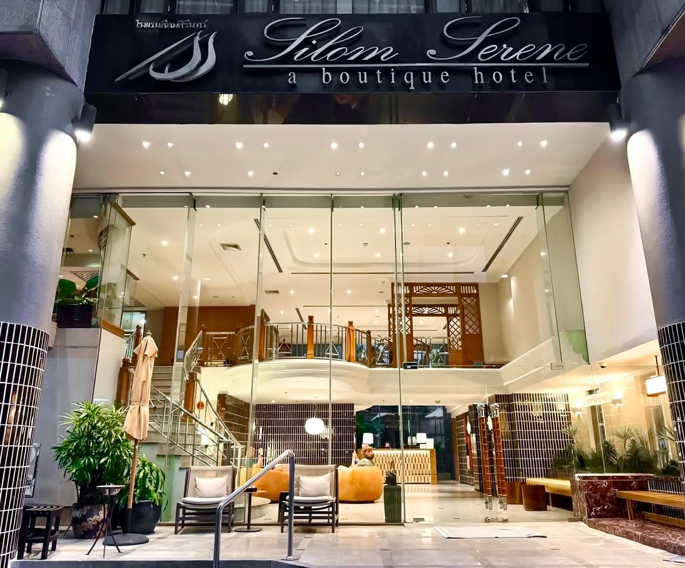 Silom Serene main