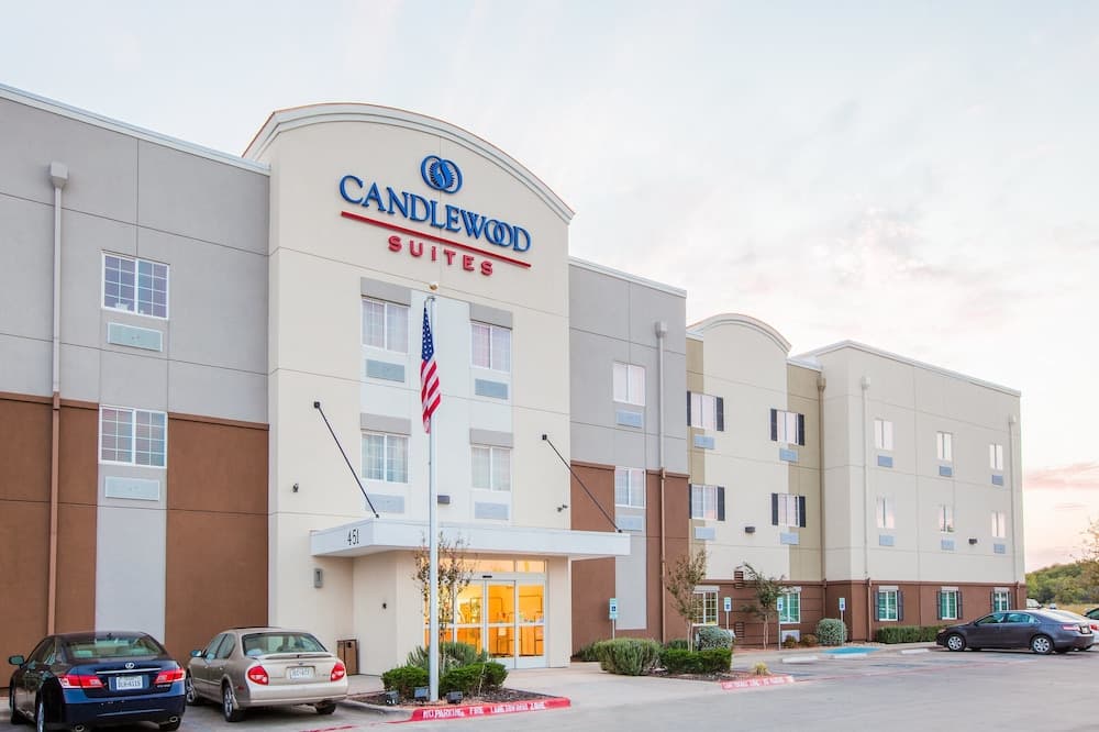 Candlewood Suites Georgetown main