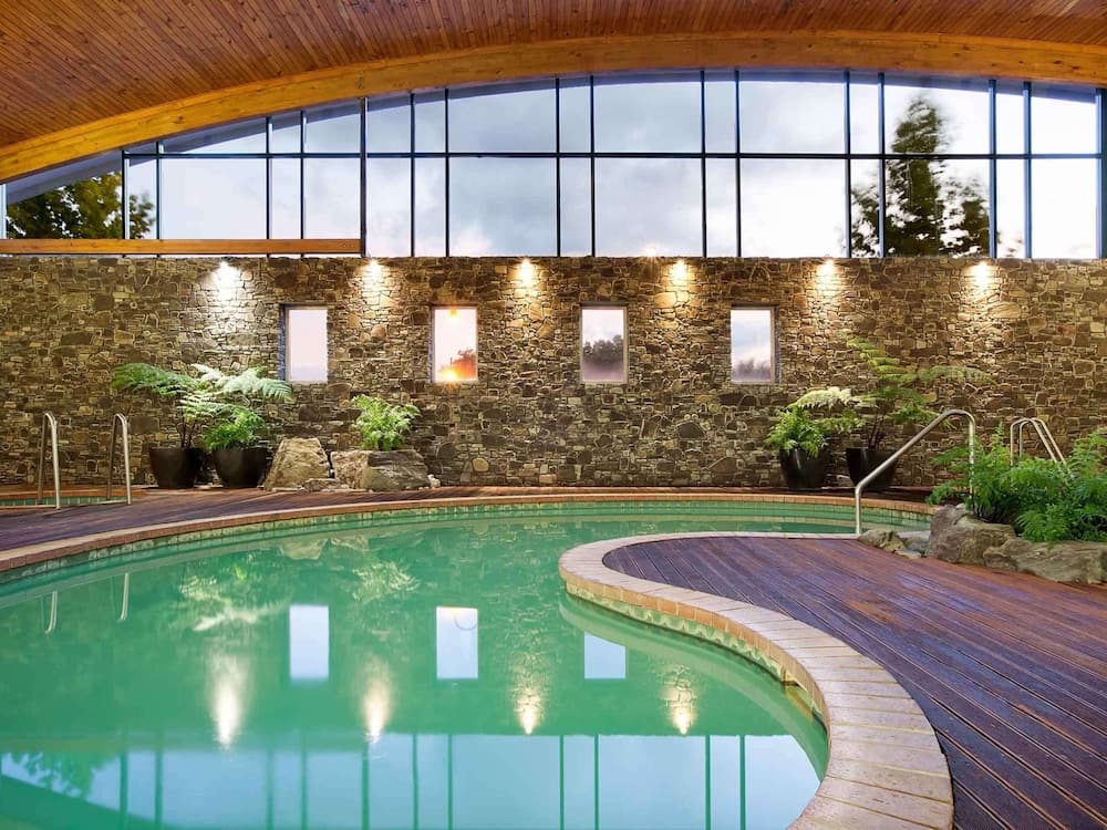 Novotel Rotorua Lakeside main