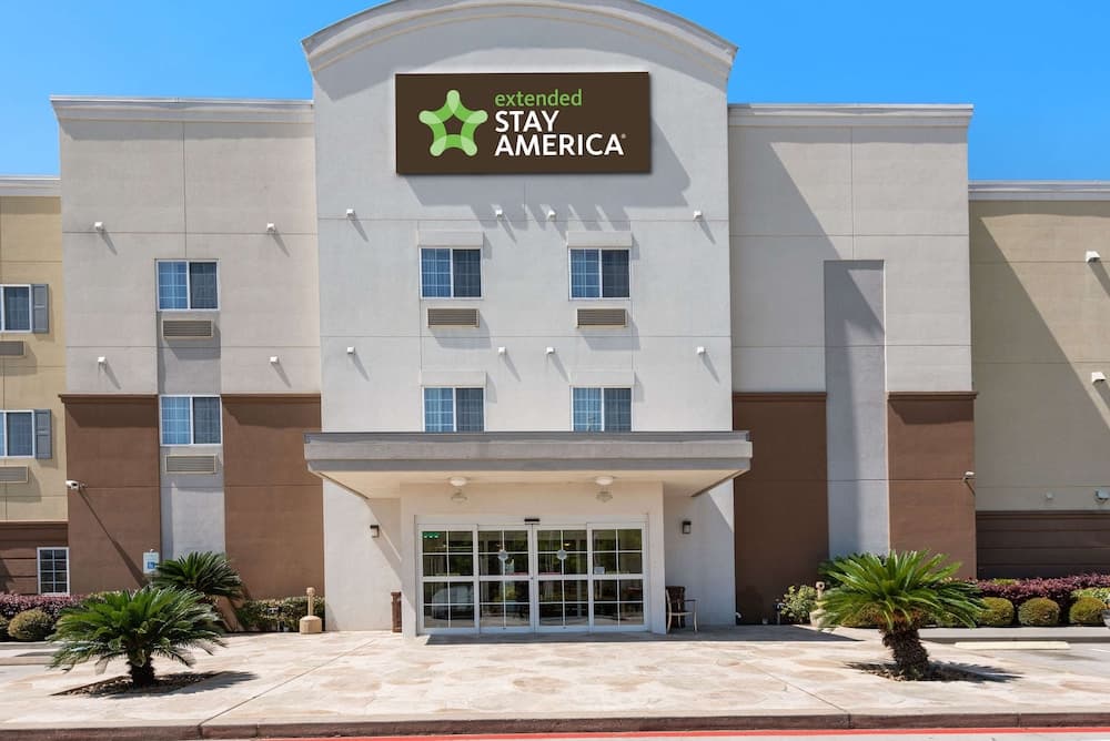 Candlewood Suites Mcalester main