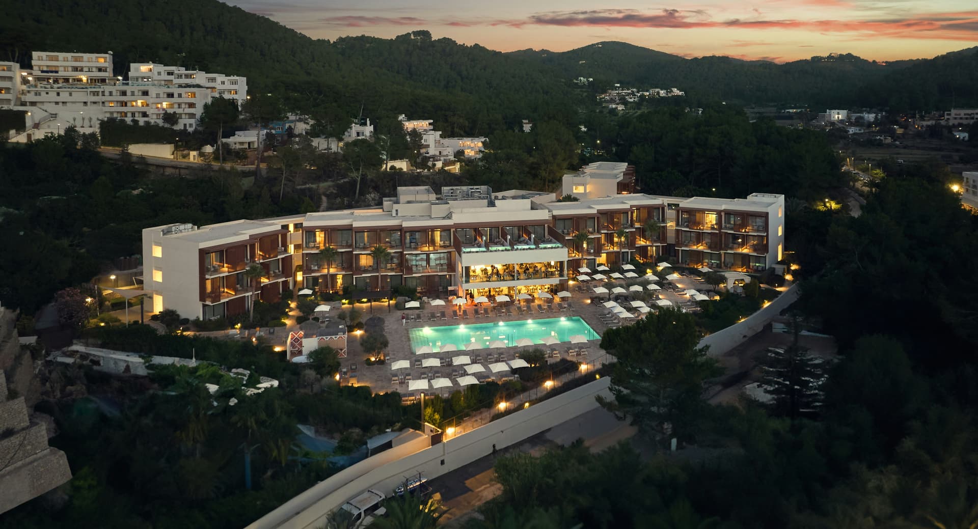 Siau Ibiza main