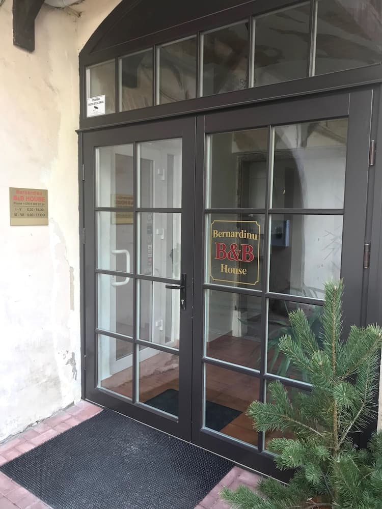 Bernardinu B&B House main