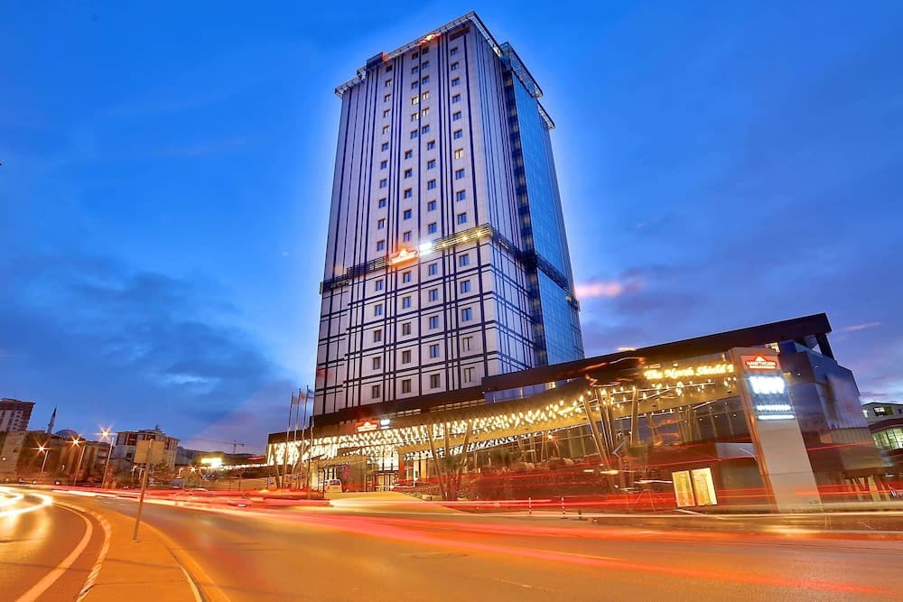 Tryp By Wyndham Istanbul Basin Ekspres main