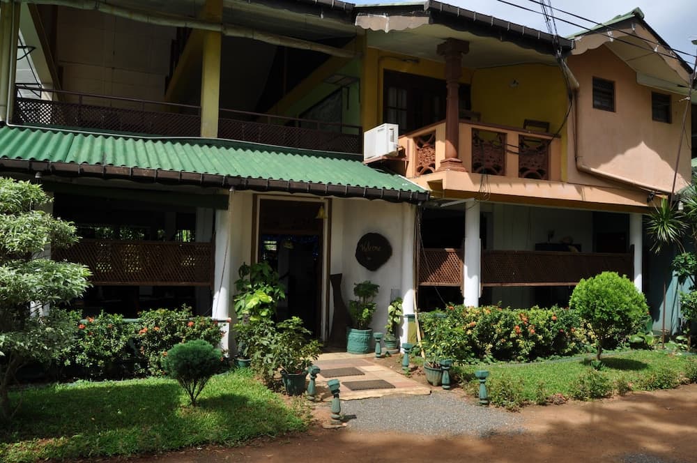 Nilketha Villa