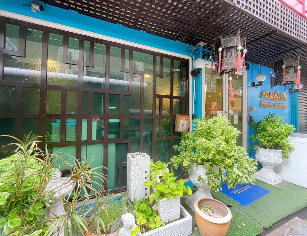 Arawana Express Chinatown main