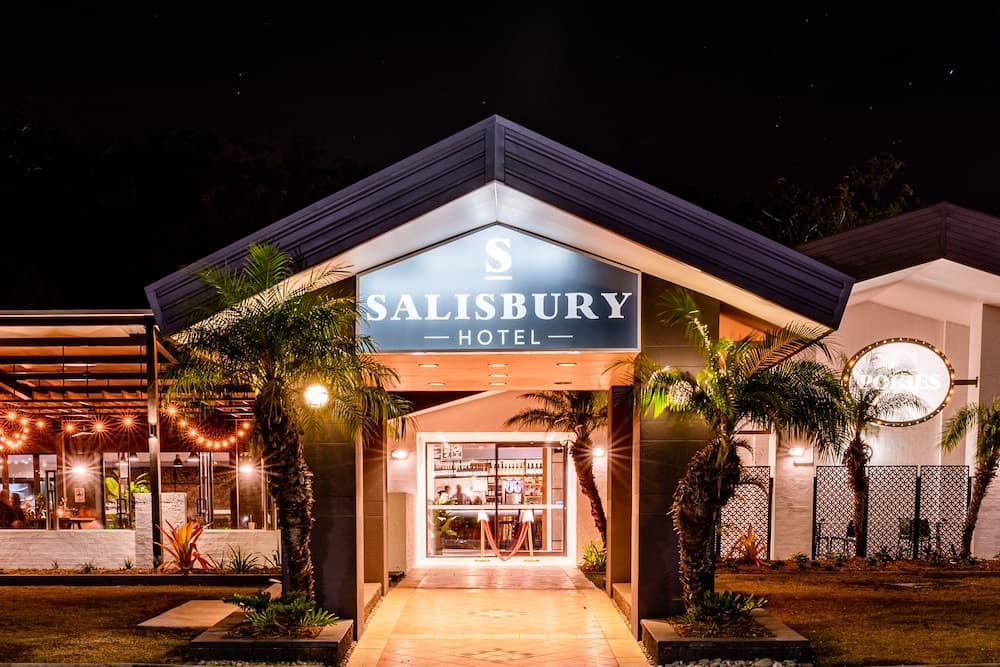 Salisbury Hotel Motel main