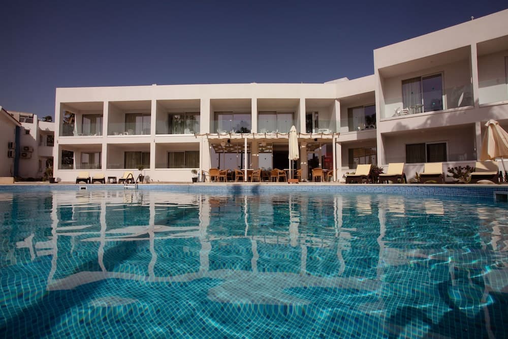 Bellini Bungalows main
