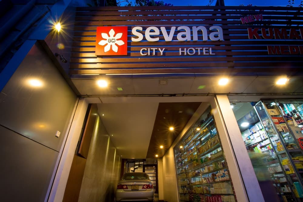 Sevana City Hotel main
