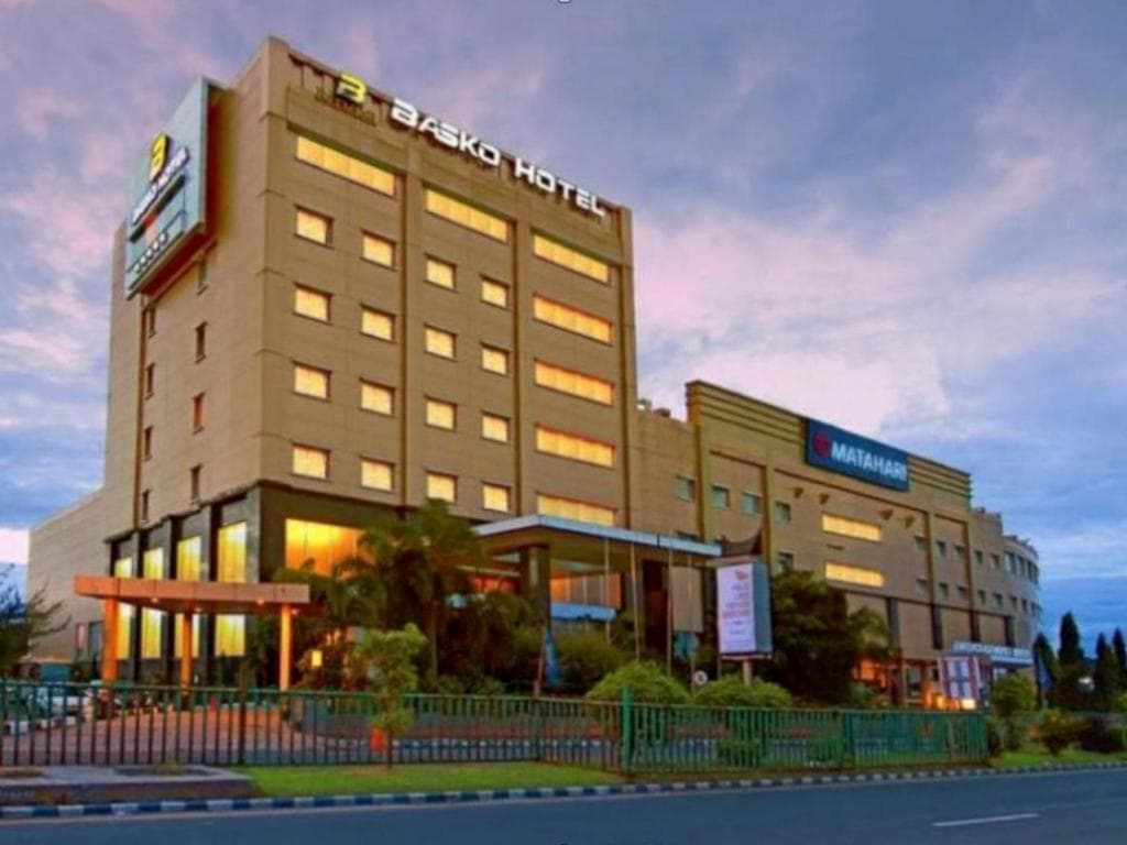 Premier Basko Hotel main