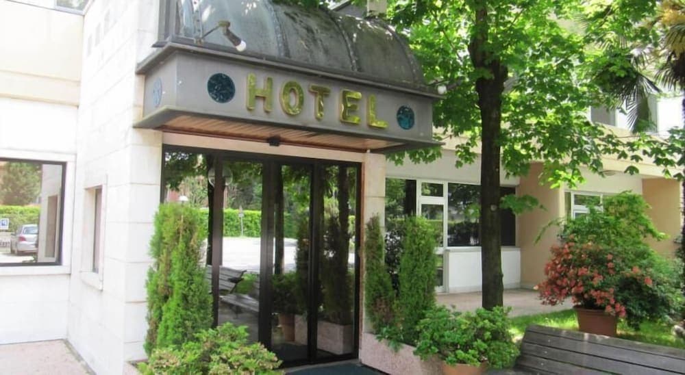 Hotel Garden main