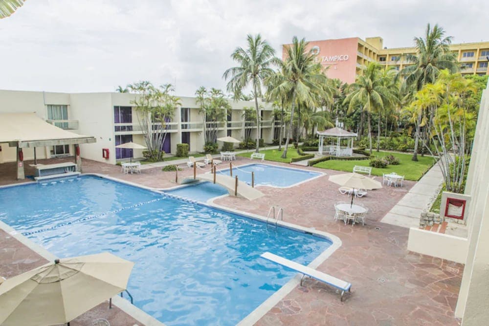 Hotel Posada de Tampico main