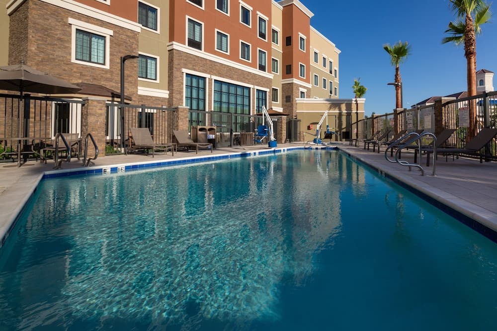 Staybridge Suites Phoenix - Biltmore Area main