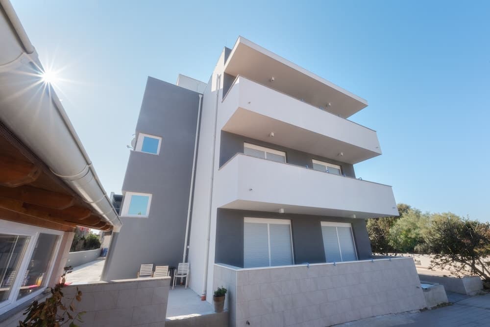 Villa Plat main