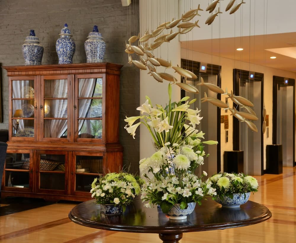 The Commodore Hotel main
