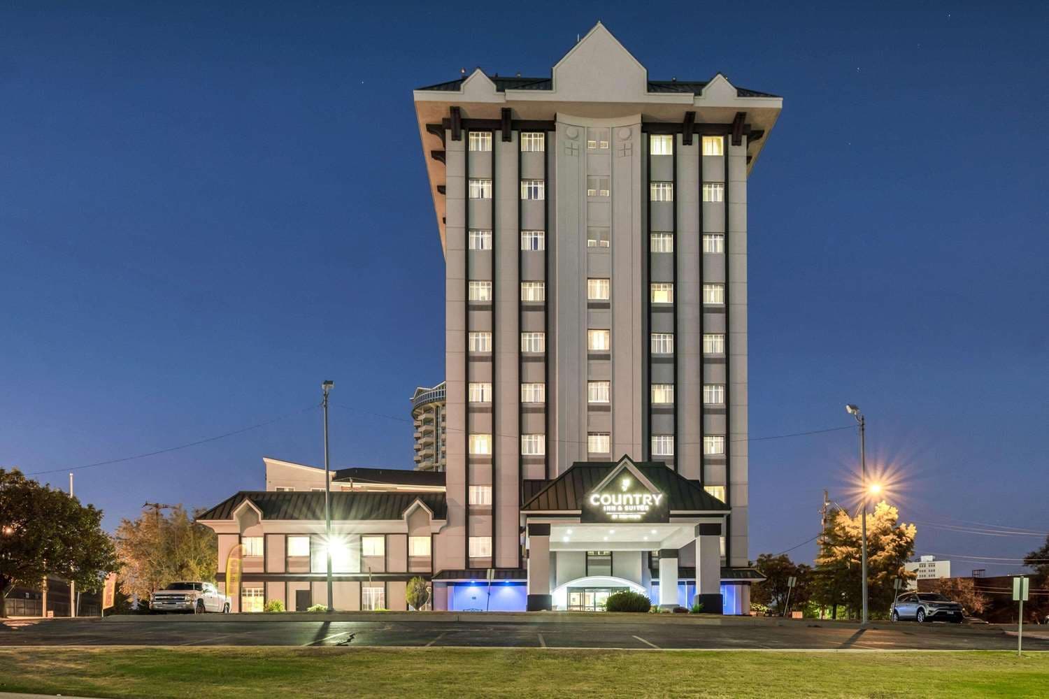 Country Inn & Suites by Radisson, Oklahoma City at main