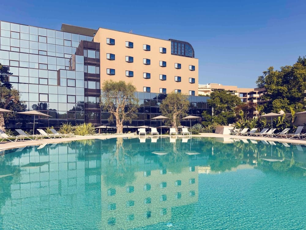Mercure Villa Romanazzi Carducci Bari main