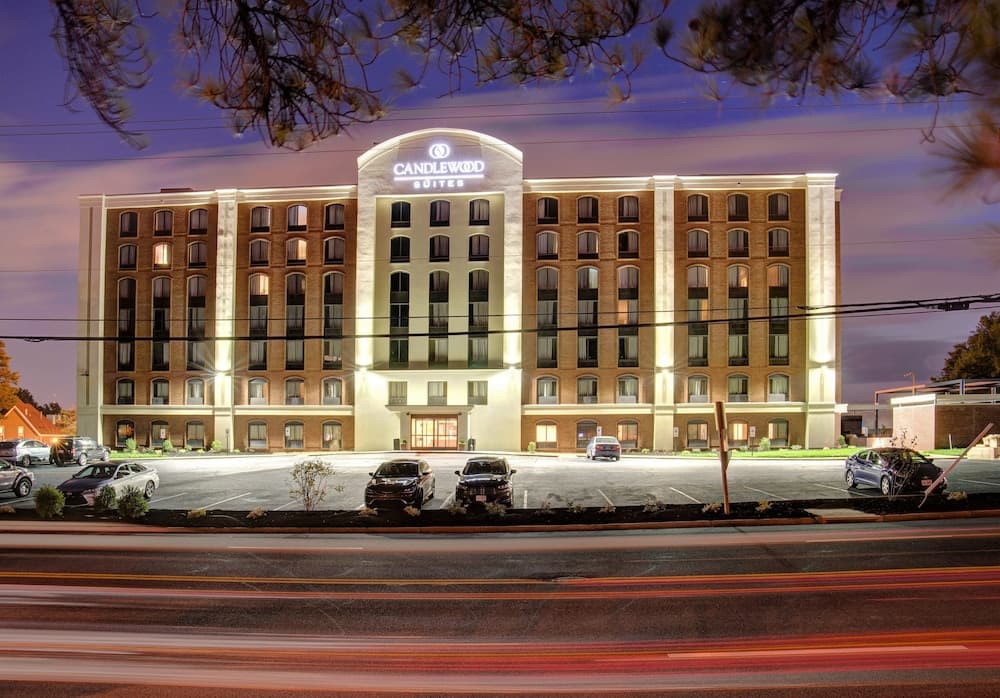 Candlewood Suites Richmond West Broad main
