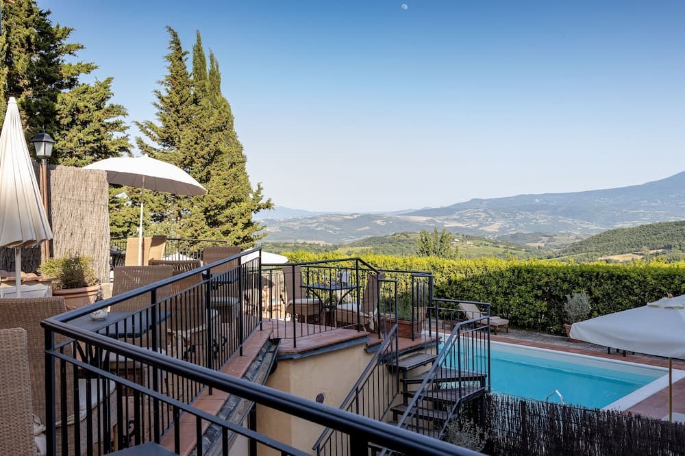 Si Montalcino Hotel & Restaurant