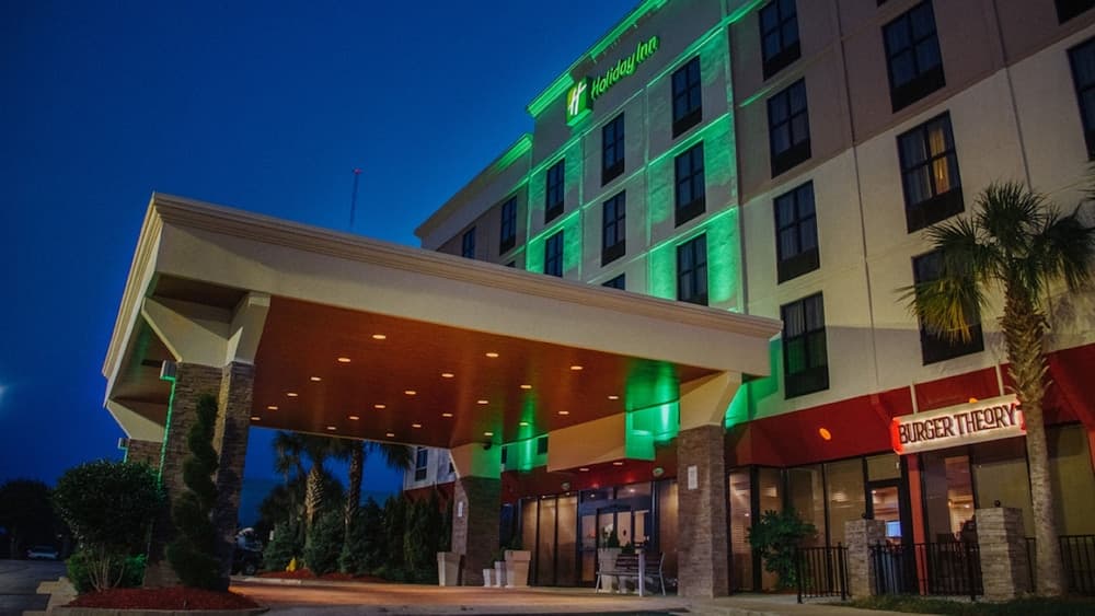 Holiday Inn Atlanta-Northlake main