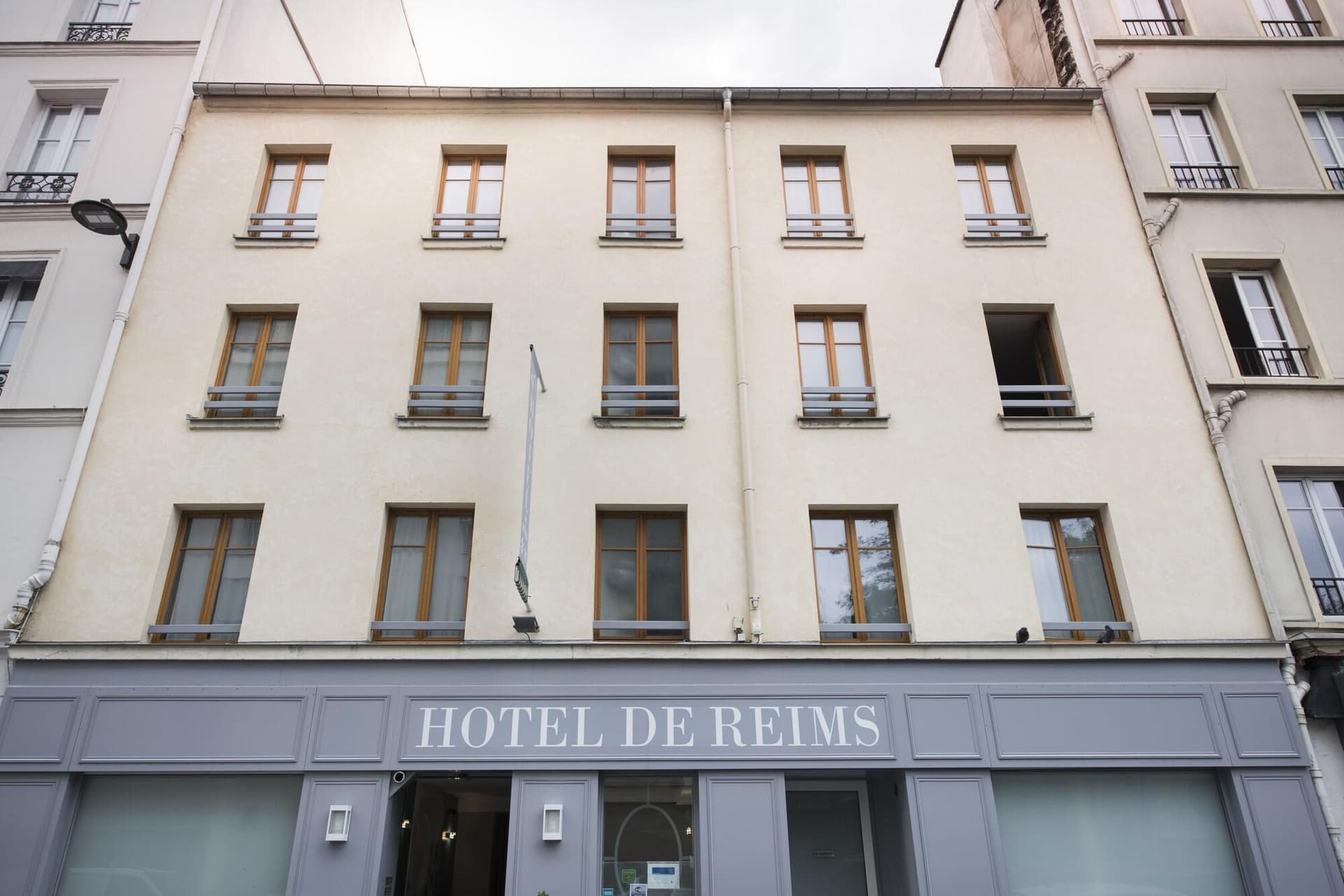 De Reims main