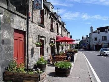 Sutherland Inn main