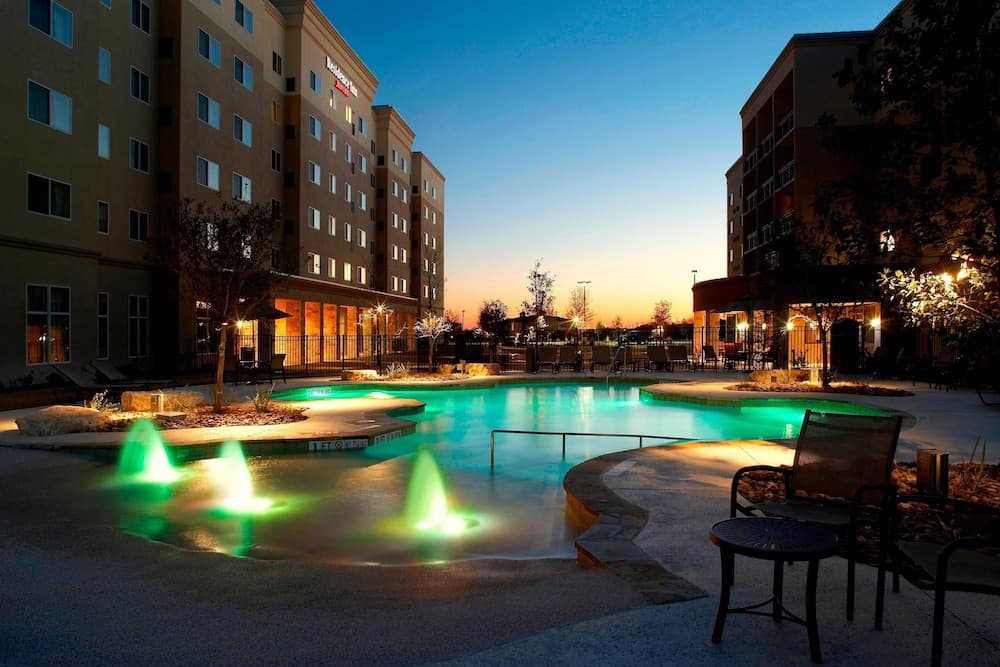 Courtyard By Marriott San Antonio Six Flags At The Rim main