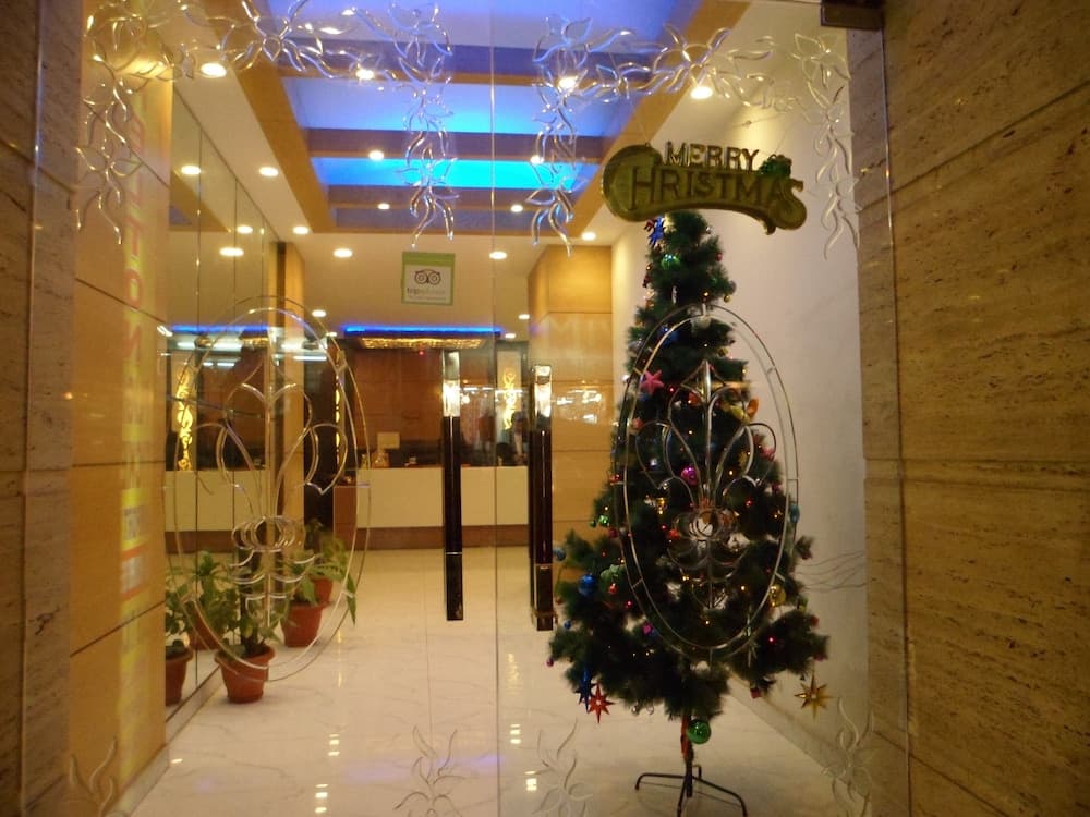 Hotel Shelton main