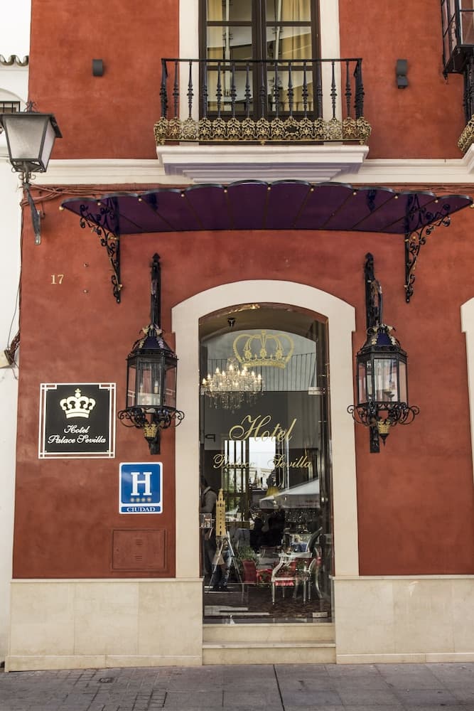 Palace Sevilla main
