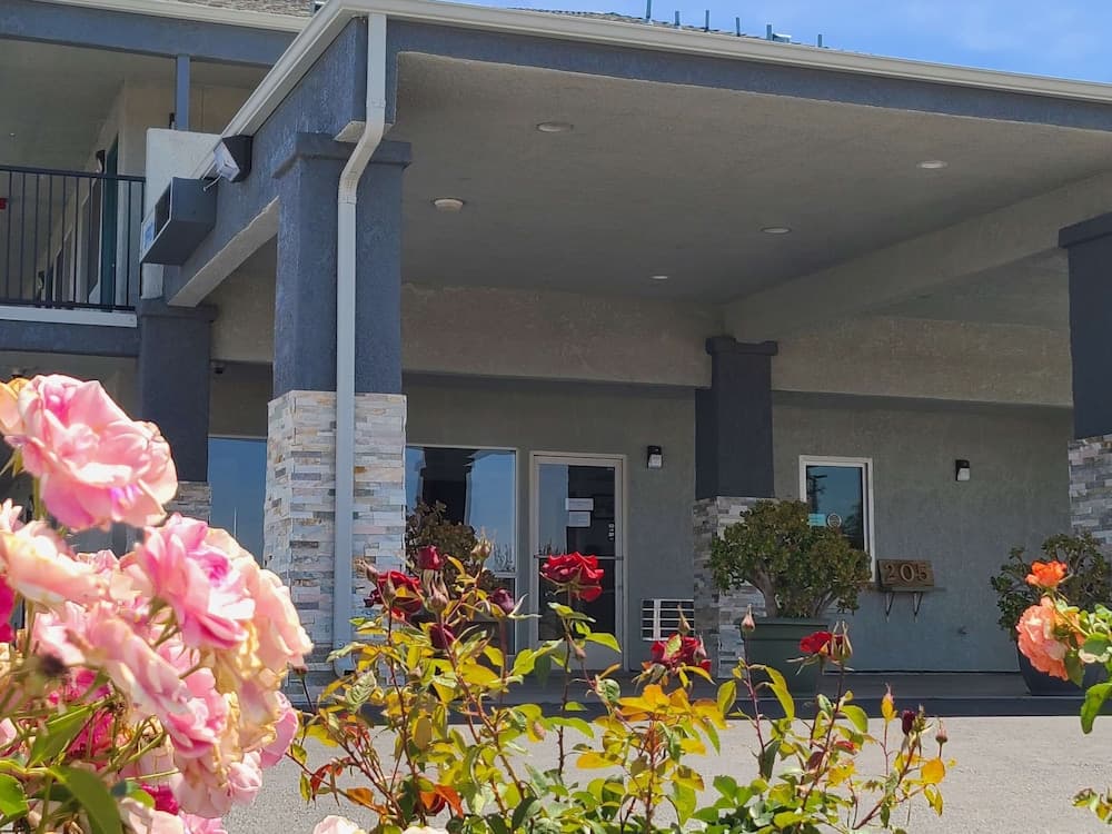 Surestay Hotel By Best Western Chowchilla Yosemite main