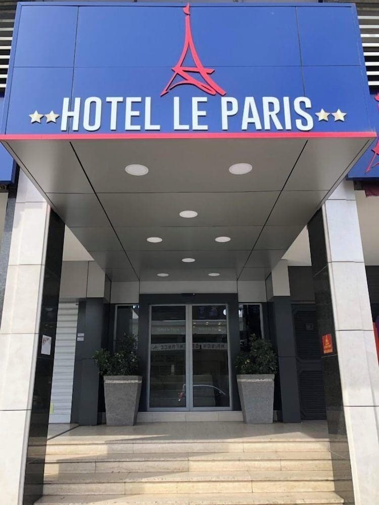 Hotel Le Paris main