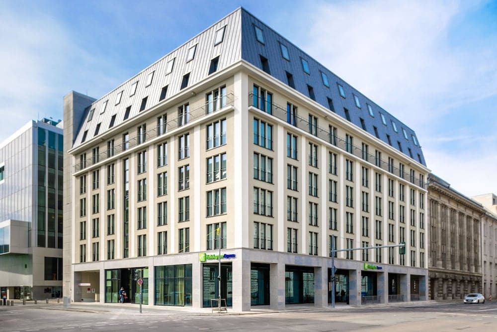Holiday Inn Express Berlin - Alexanderplatz main