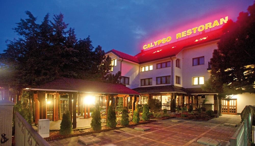 Hotel Calypso main
